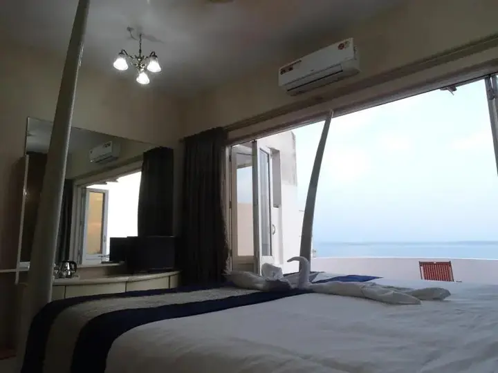 Панаджи: Ocean Heights Home Stay