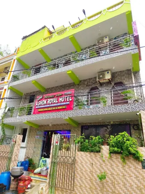 Hotel Ashok Royal — фото 1