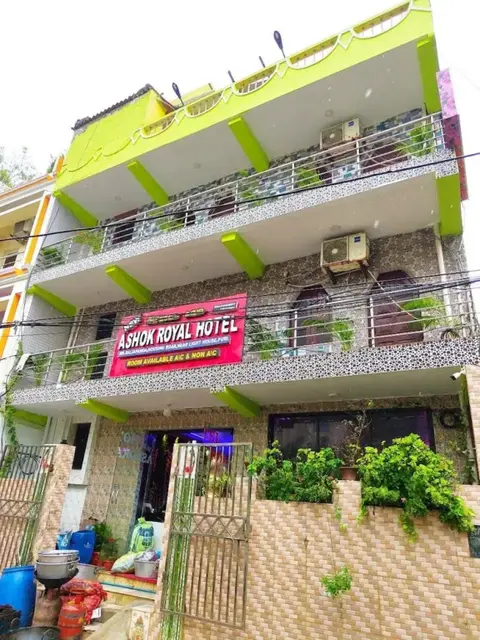 Пури: Hotel Ashok Royal