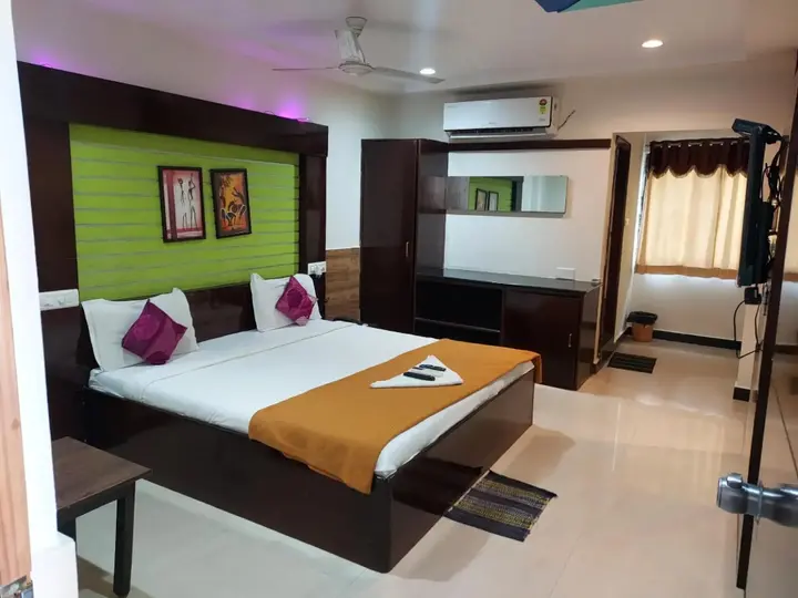 Какинада: Hotel Rl Grand