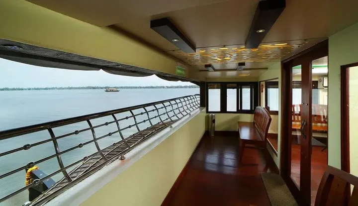 Аллеппи: Best Kerala Houseboat