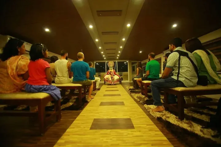 Аллеппи: Best Kerala Houseboat