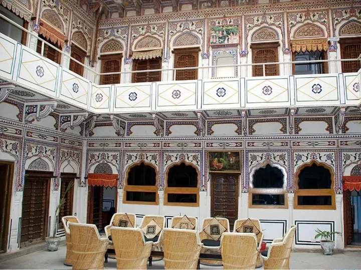 Навалгарх: Hotel Singhasan Haveli