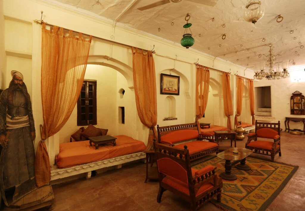 Bhainsrorgarh Fort Hotel — фото 4