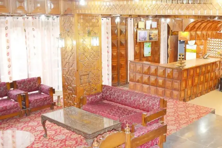 Houseboat Parimahal — фото 4