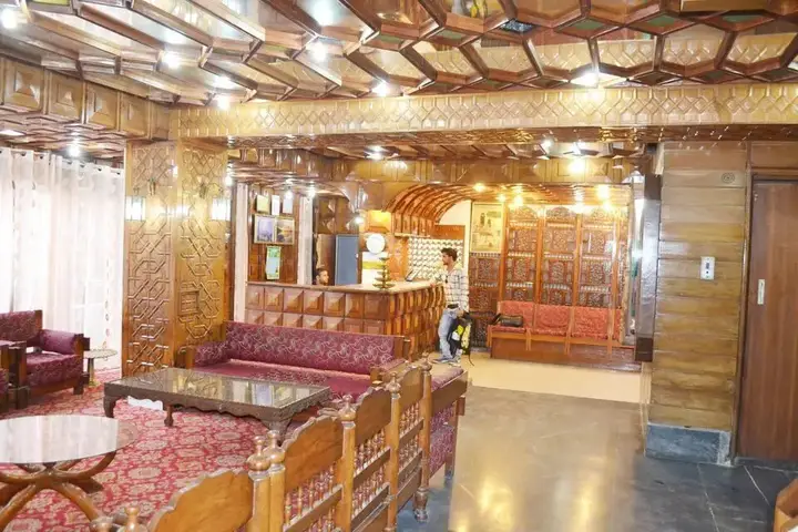 Houseboat Parimahal — фото 3