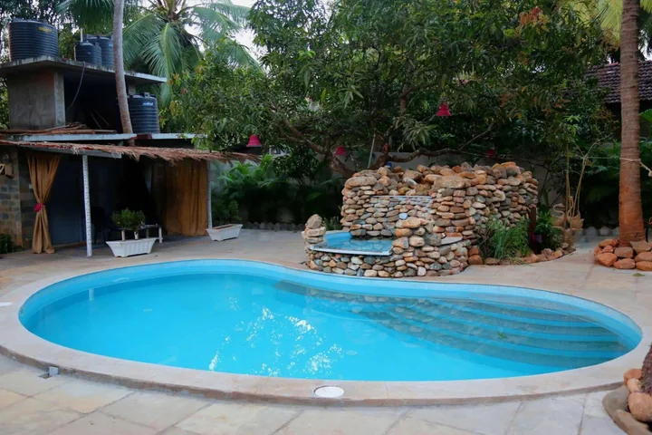 Вагатор: Shantie Shakthi Vagator Resort with Swimming Pool
