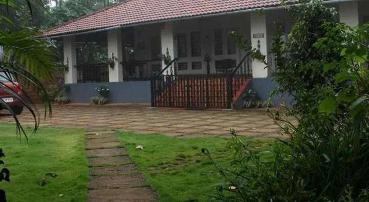 Кушалнагар: Green Pastures Coorg