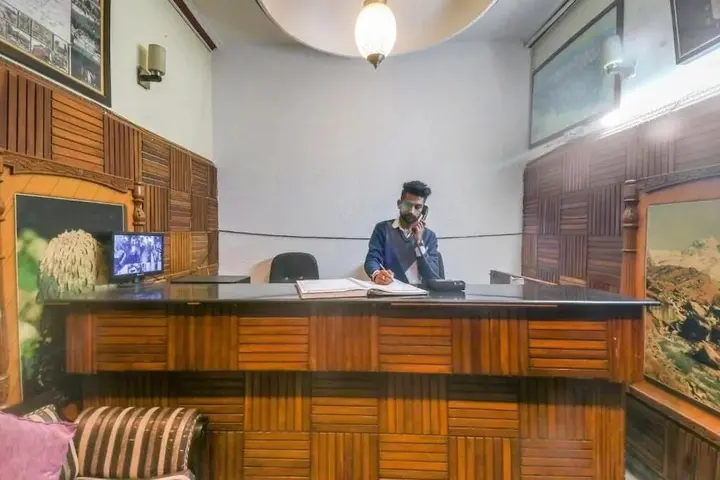 Дехрадун: Hotel Mayank