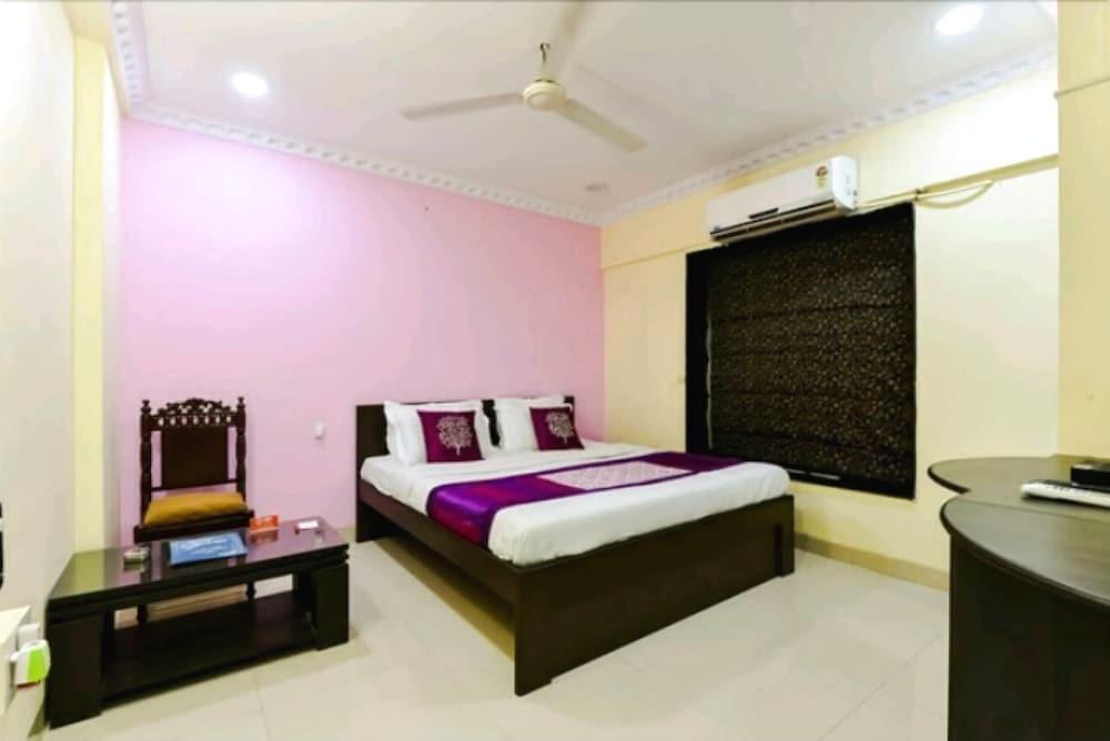 Мумбаи: Star Suites Hotel
