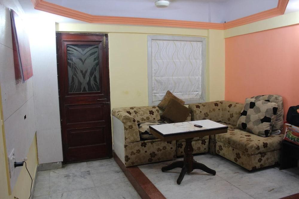 Мумбаи: Star Suites Hotel