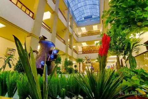 Ананд: Hotel La Casa Inn