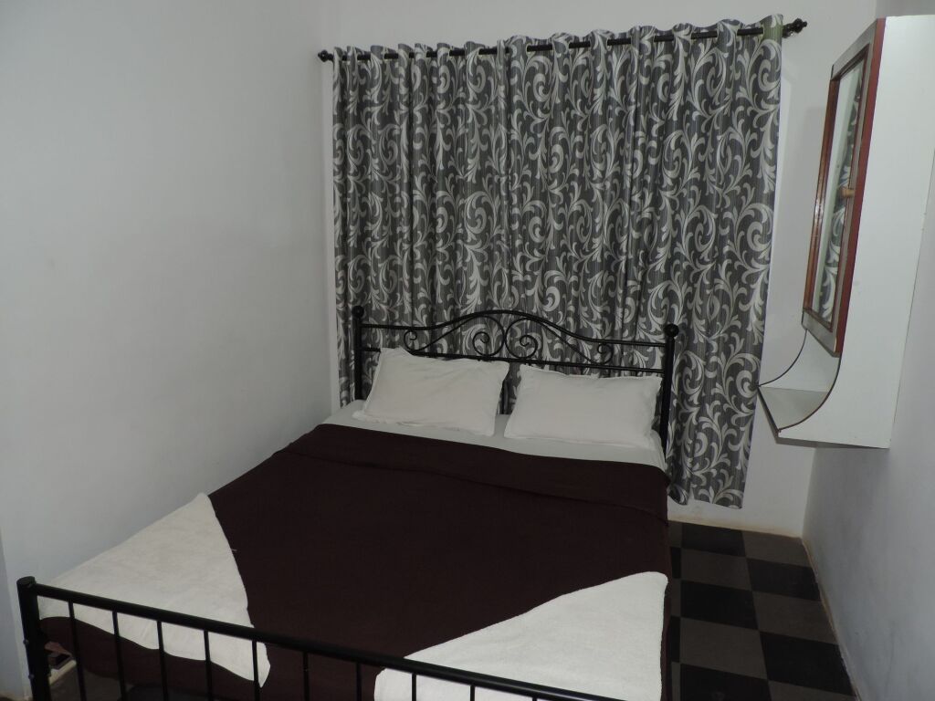 Панаджи: Wave Beach Hotel