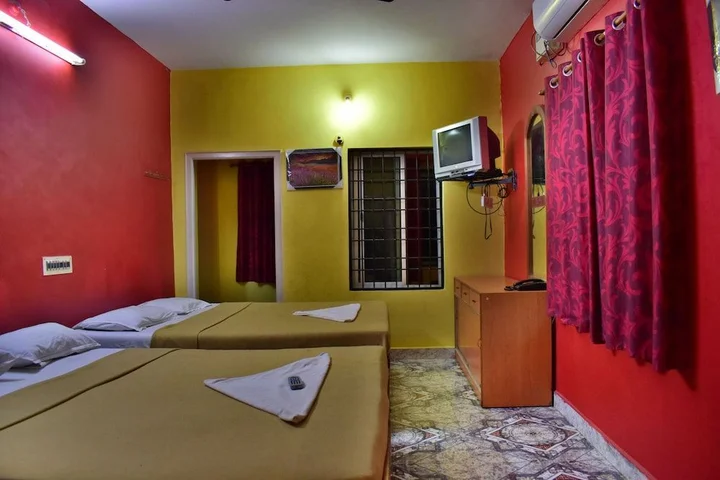 Ваниямбади: Yelagiri Residency