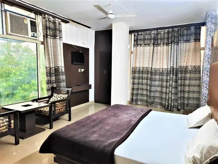 Газиабад: Hotel Sunshine Park