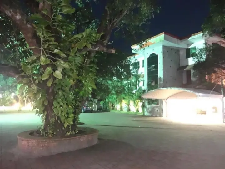 Cherthala: Hotel Mithila