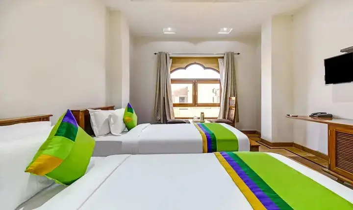 Джайсалмер: Treebo Chandrangan Excellency, 1 Km From Jaisalmer Fort