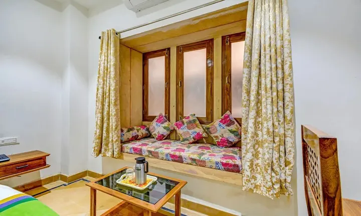 Джайсалмер: Treebo Chandrangan Excellency, 1 Km From Jaisalmer Fort