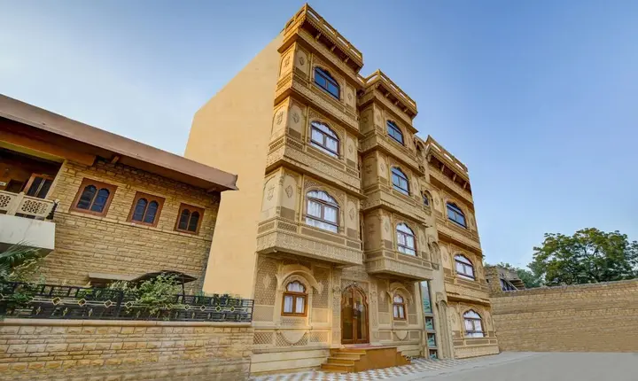 Джайсалмер: Treebo Chandrangan Excellency, 1 Km From Jaisalmer Fort