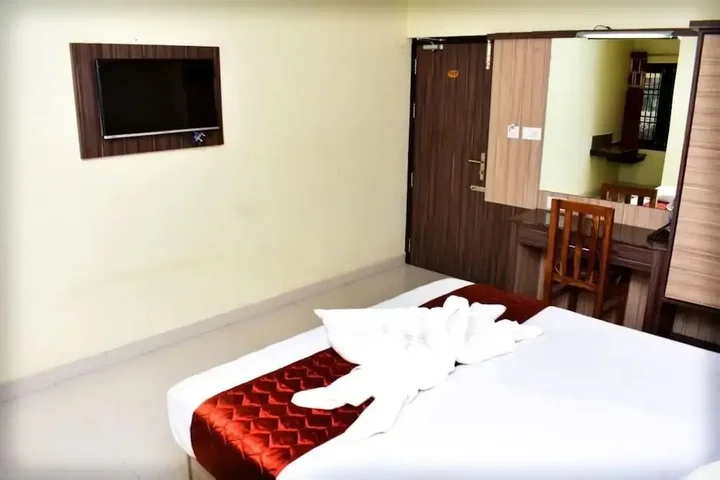 Пунди: Ark Inn  Residency