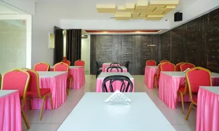 Пунди: Ark Inn Residency