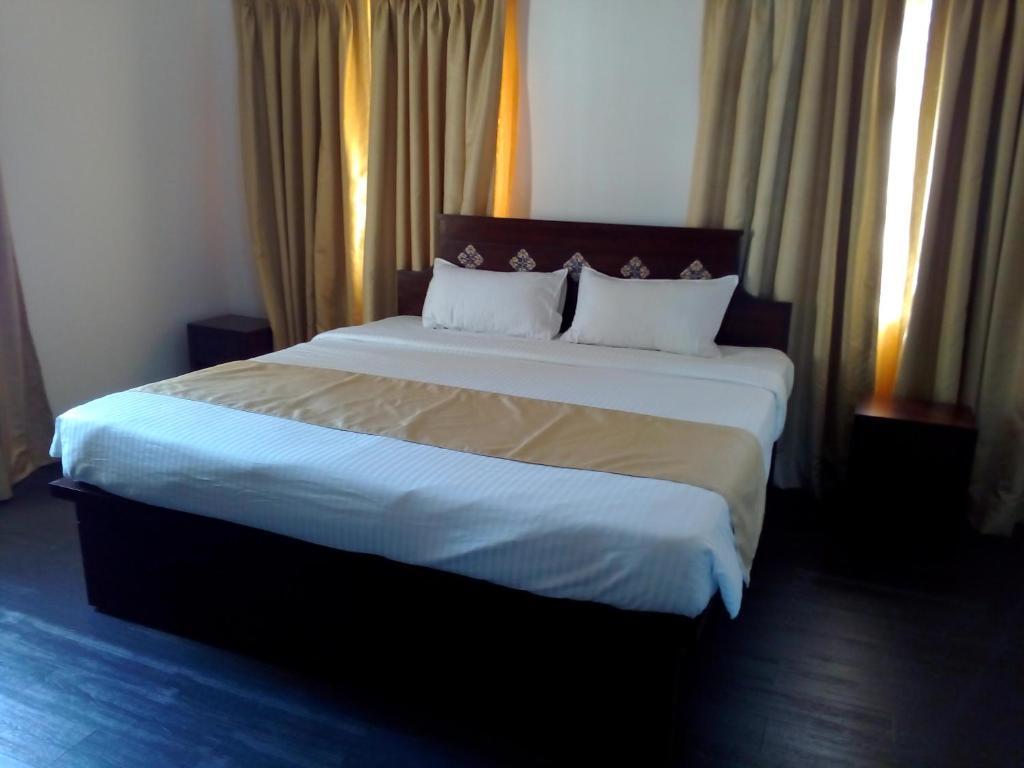 Верем: Pinto Rosario Square Resort and Spa