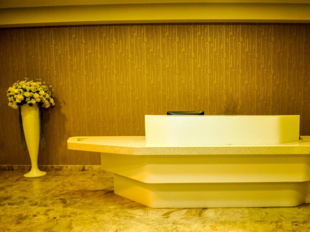 Хоспет: Hotel Priyadarshini Pride