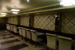 Кота: Hotel Midtown Grand