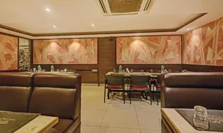 Бангалор: Seashell Residency & Restaurant