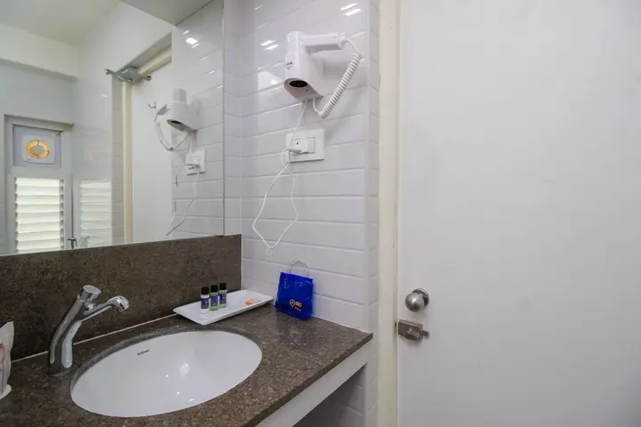 Виджаявада: AVS Sweet Magic Hotel