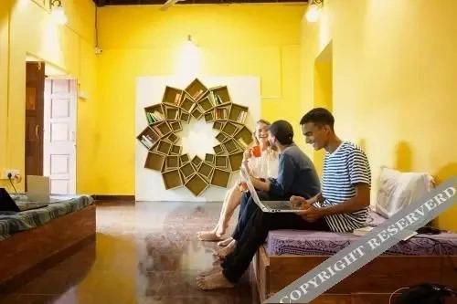 Анджуна: The Funky Monkey Hostel