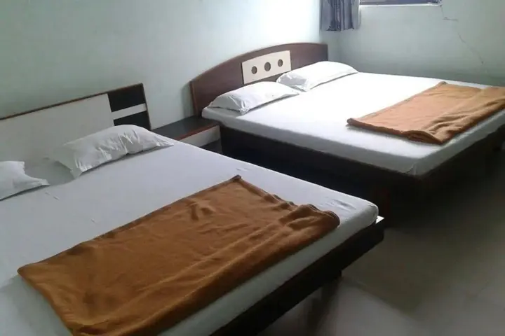 Мехсана: Hotel Royal Residency