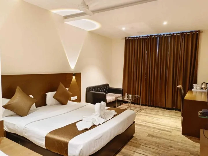 Удджайн: Hotel Atharva
