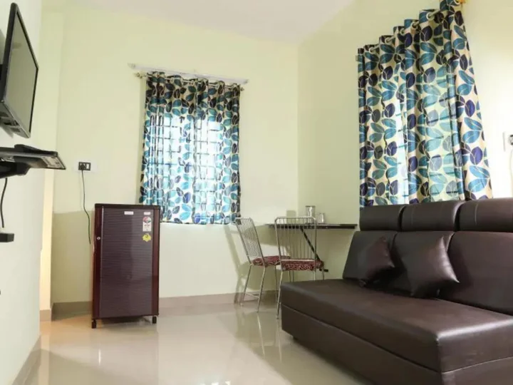 Солагампатти: MMD Residency