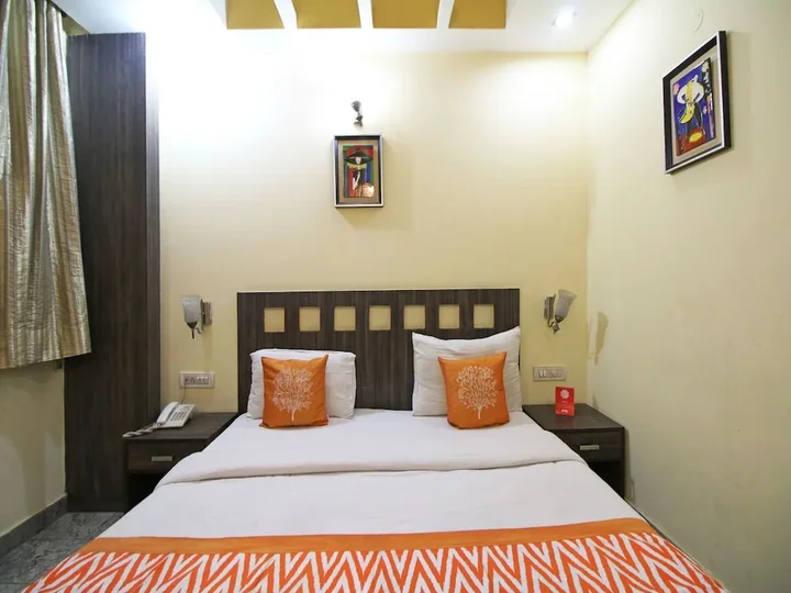 Нью-Дели: Tjs Grand Karolbagh