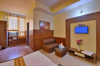 Фаридабад: Aarya Hotel