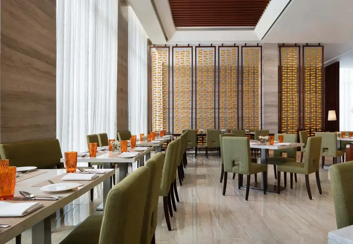 Бангалор: Courtyard by Marriott Bengaluru Outer Ring Road