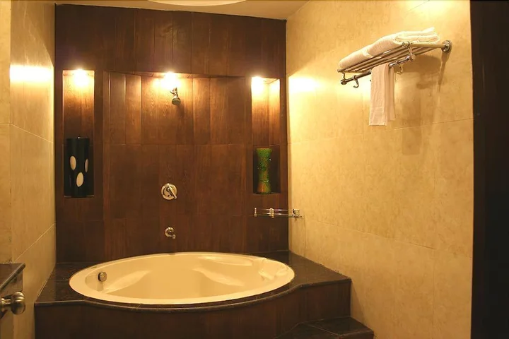 Амритсар: Hotel Khyber Continental