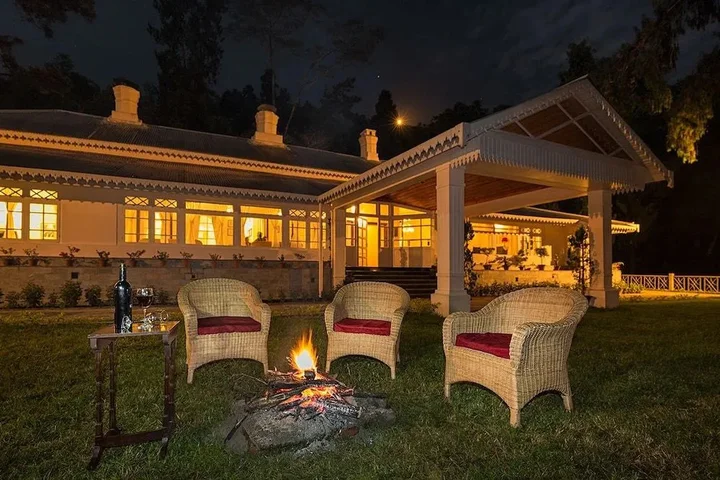 Пеллинг: Ging Tea House
