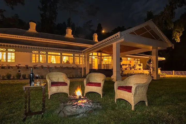 Пеллинг: Ging Tea House