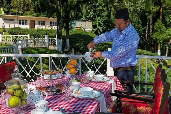 Пеллинг: Ging Tea House
