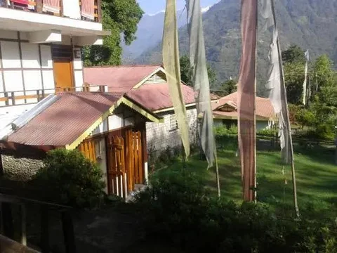 Пеллинг: Dara Gaon Village Retreat