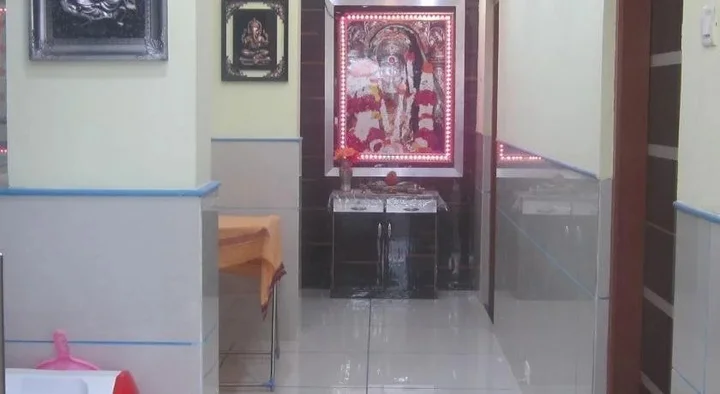 Хандала: Hotel Gulab Paradise