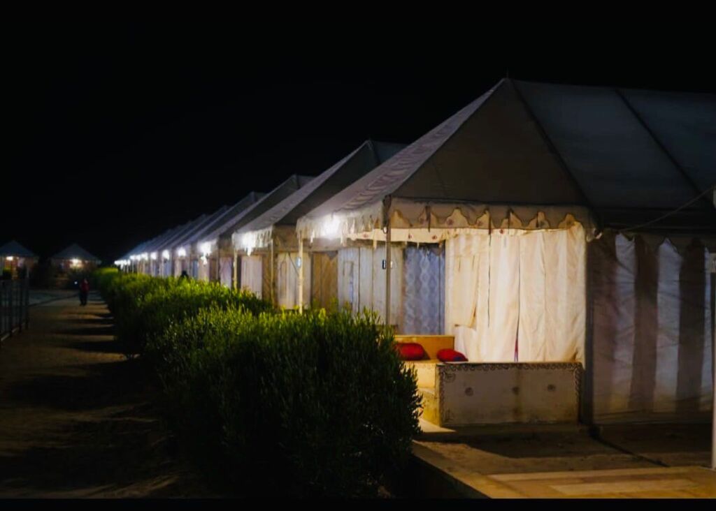 Каной: Country side resort Jaisalmer