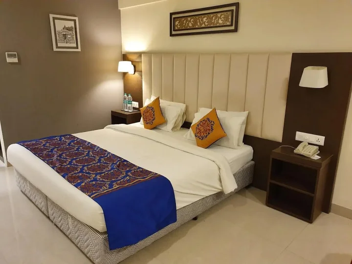 Палани: Hotel Ganpat Grand, Palani