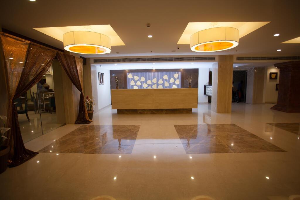 Палани: Hotel Ganpat Grand, Palani