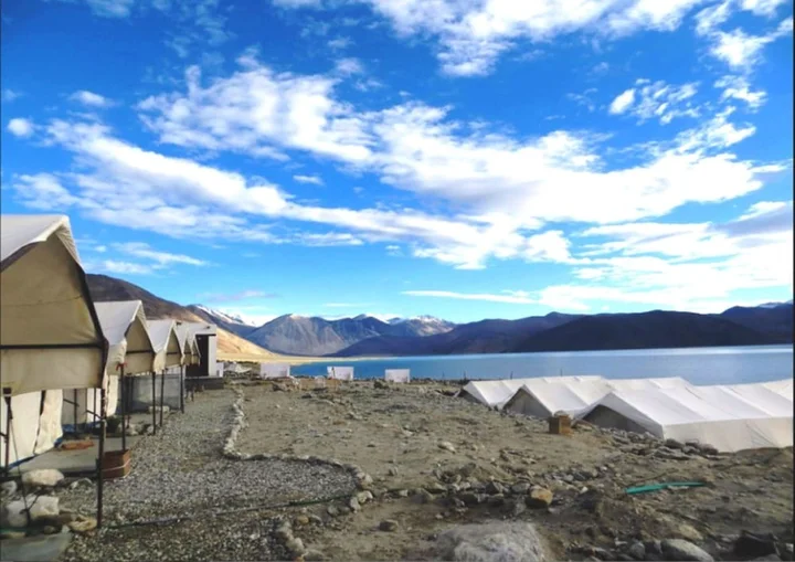 Спангмик: Royal Camp - Pangong