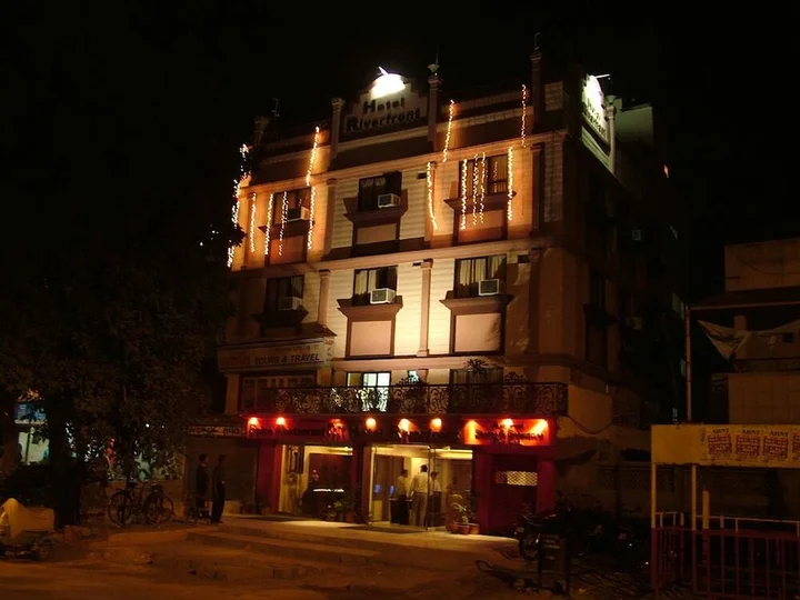 Ахмедабад: Hotel Riverfront