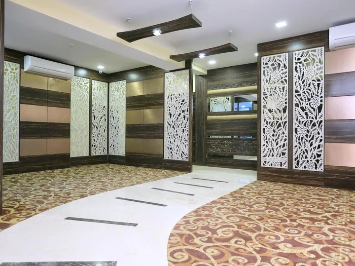 Колката: The Majestic Suites