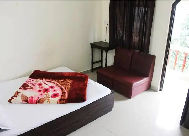 Пачмарай: Hotel Banjara